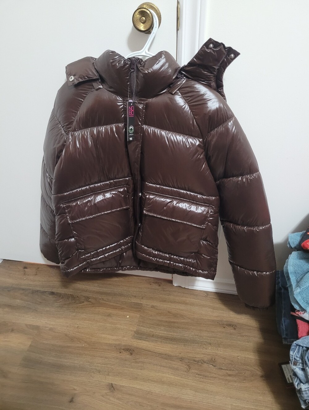 NO BOUNDARIES PUFFER JACKET WOMENS MEDIUM GLOSSY BROWN NEW